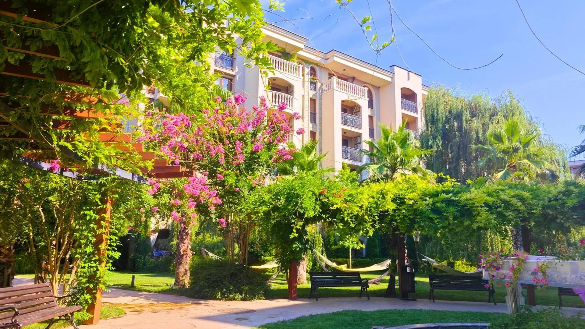Apartment Attractive Studio-Apartment In Sunny Beach Cascadas Family Resort